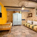 Comfortable In 55 M² With Terrace شقة