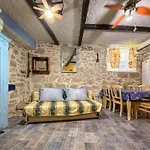 Comfortable In 55 M² With Terrace شقة *