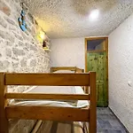 Comfortable In 55 M² With Terrace شقة بيتينا