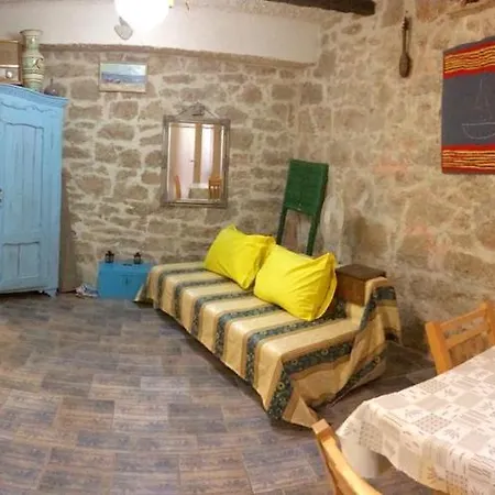 アパート Comfortable In 55 M² With Terrace *