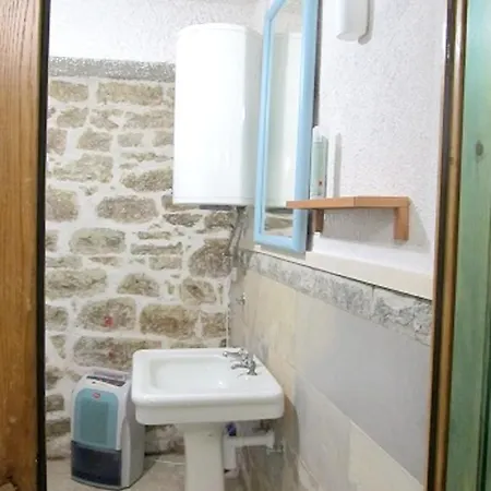 Comfortable In 55 M² With Terrace ベティナ