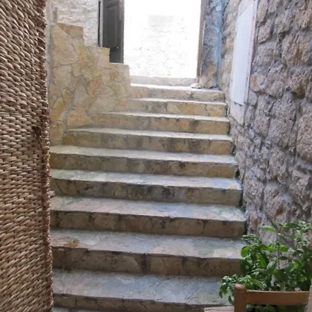 Comfortable In 55 M² With Terrace *