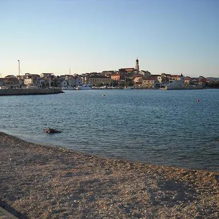 Comfortable In 55 M² With Terrace Betina (Sibenik-Knin)
